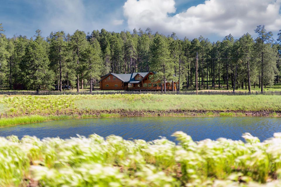 exploring-luxury-cabin-life-in-arizona’s-high-country